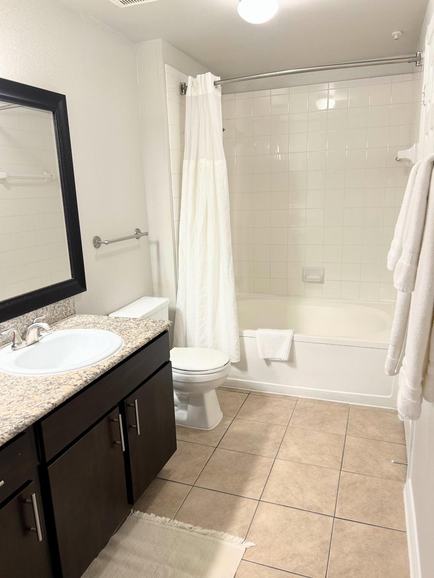 Hidden Gem At Med Center 2Br & 2Ba Apartment Houston Eksteriør bilde
